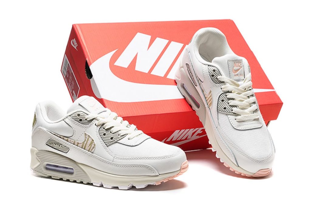 Air Max 90 SE Summit White Light Bone